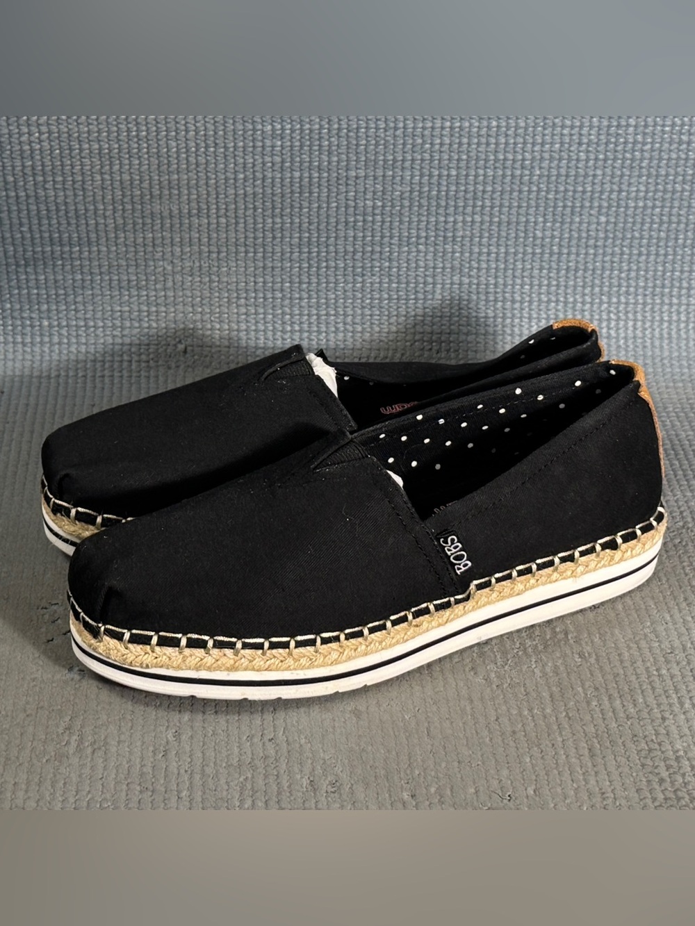 Bobs From Skechers Breeze Shoes Women’s Espadrille Slip On Canvas Black Size 6.5